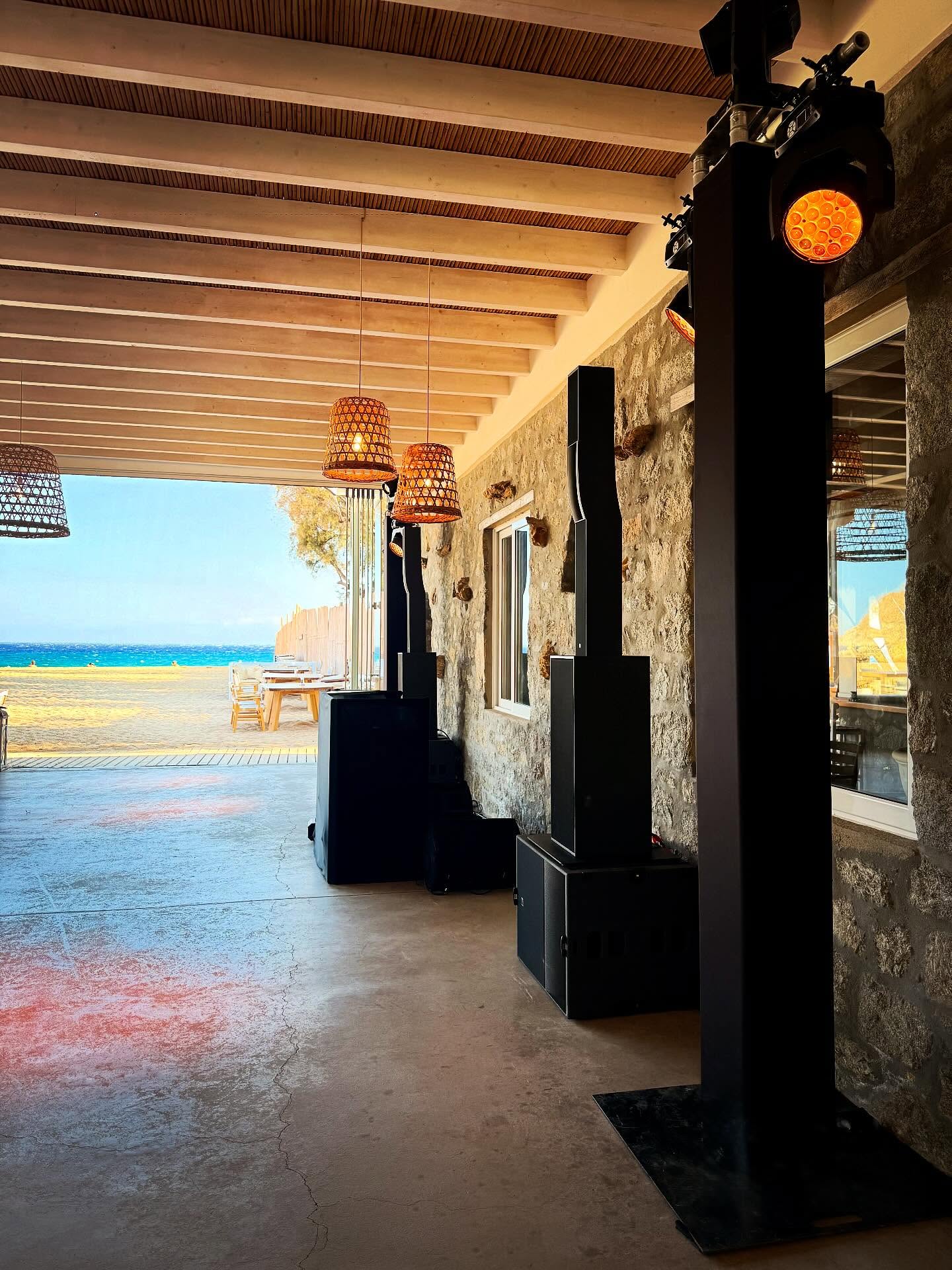 Syva's pure elegance and power 

PrimeAudioAndLights #PrimeMykonos #PrimeEventsMykonos #MykonosEvents #MykonosParties #MykonosNights #LAcoustics #ProAudio #EventProduction #EventRental #LightingDesign #StageDesign #EventSetup #SoundAndLight #AudioVisual