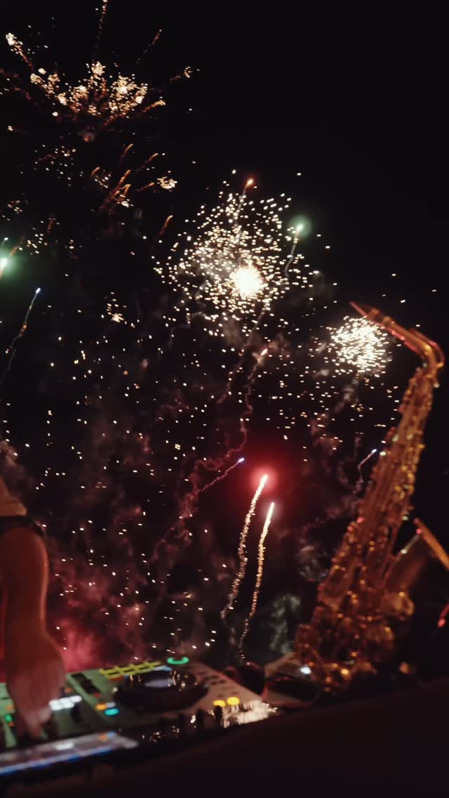 An unforgettable wedding by the sea at Saint John Hotel Villas & Spa 🤍

Where the blue of the Aegean meets white elegance, and every detail is designed to perfection.
From the ceremony overlooking the water to the last dance under the stars, it was pure Mykonos magic. ✨

Sound, light, atmosphere — all perfectly in harmony with the view. 🌊

#saintjohnmykonos #mykonoswedding #destinationwedding #luxurywedding #seasidewedding